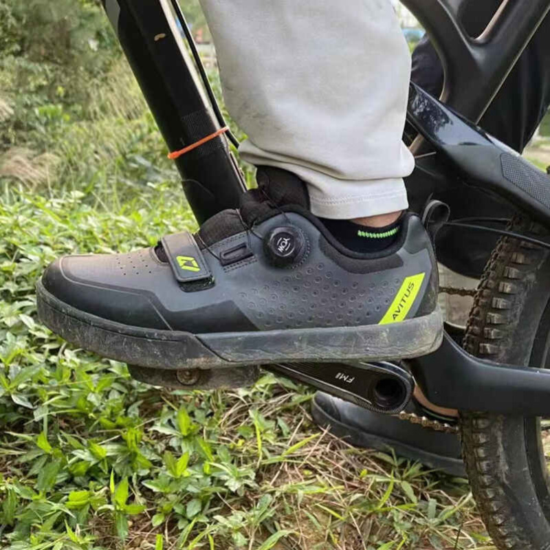 AVITUS Mountain Bike Shoes Zap - đánh giá và giá Commuting On Road Bike
